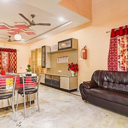 Hotel O Royal Stay Near Mantra Mall Haidar Sahibguda المظهر الخارجي الصورة