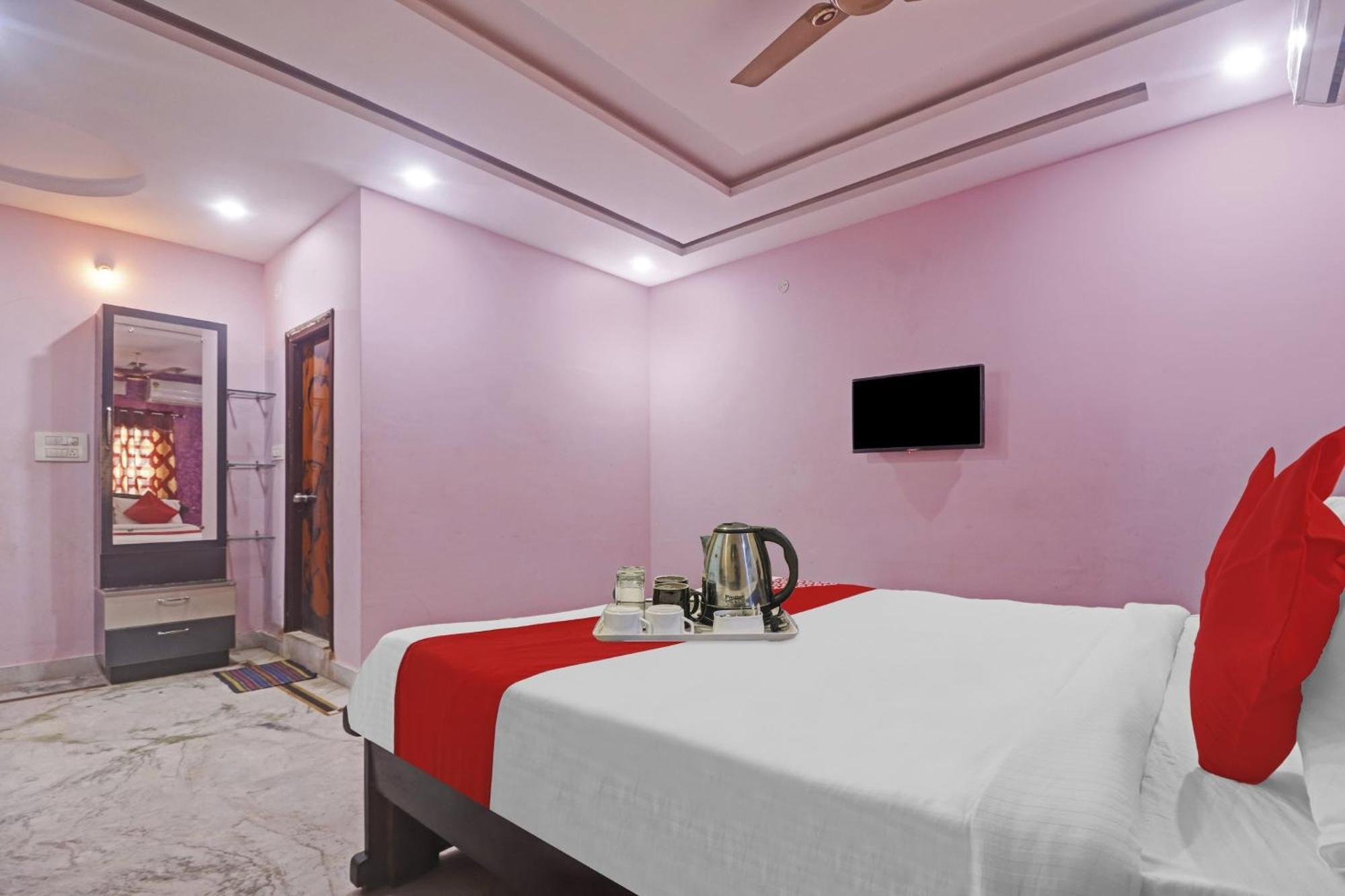 Hotel O Royal Stay Near Mantra Mall Haidar Sahibguda المظهر الخارجي الصورة